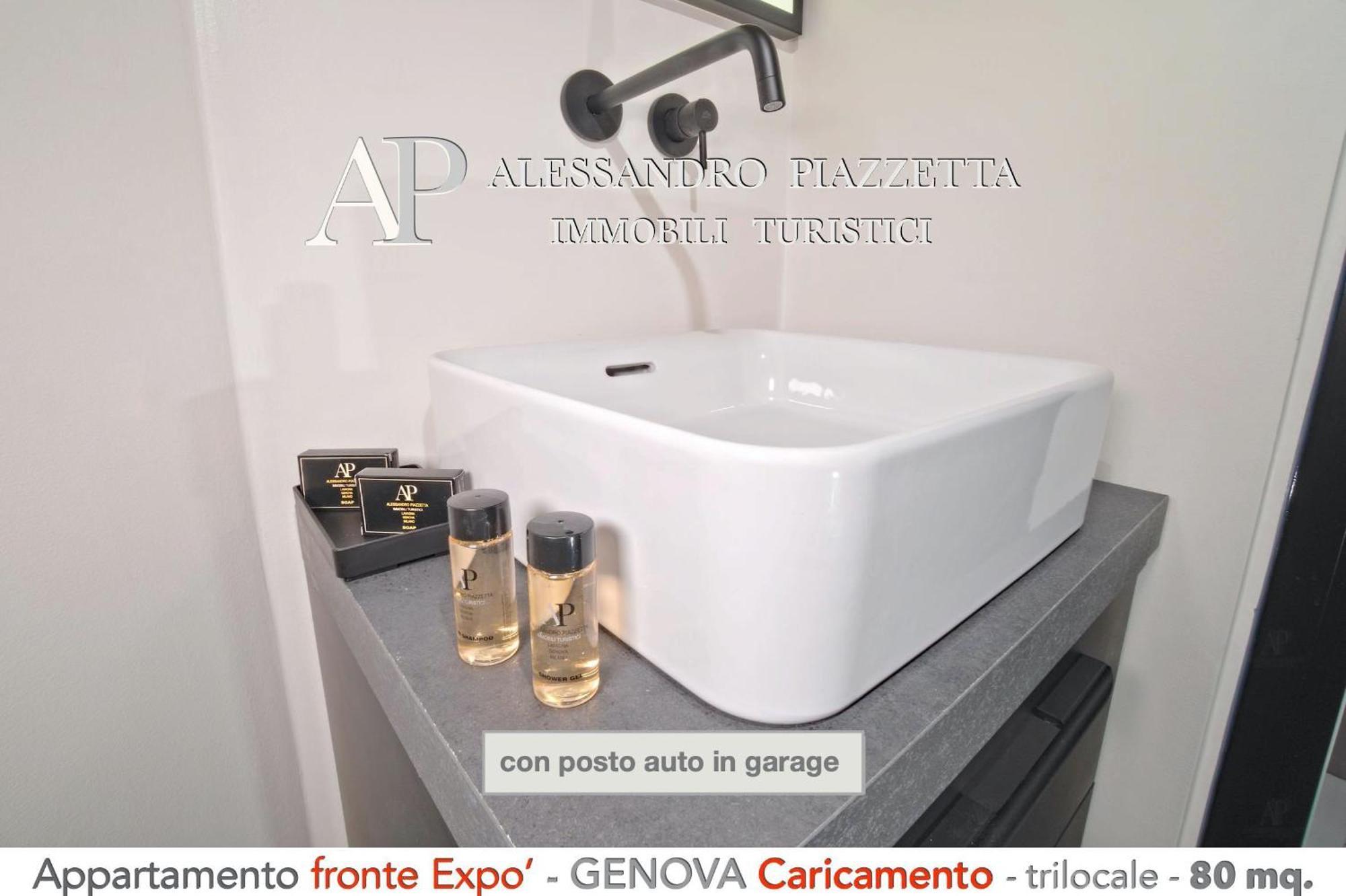 Cavour Luxury Sea View Apartment Genoa Exterior photo